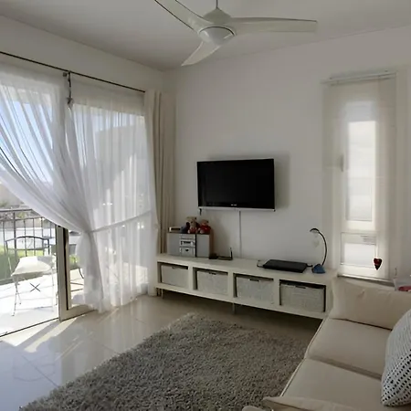 Lovely With Private Pool *